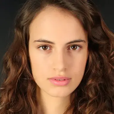 Angela Curri