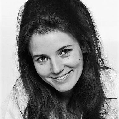 Trish Van Devere