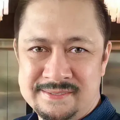 Omar Flores