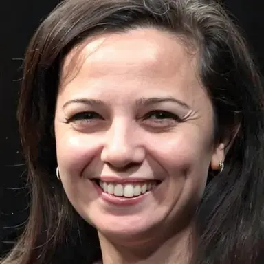 Damla Özen