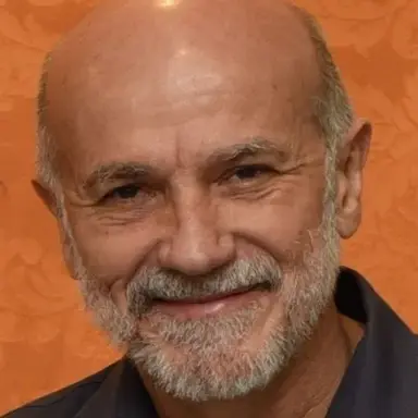 Yashar Zambuzzi