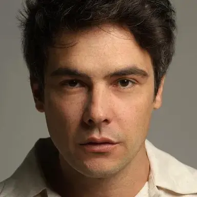 Sérgio Guizé