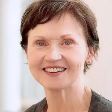 Caroline Kava