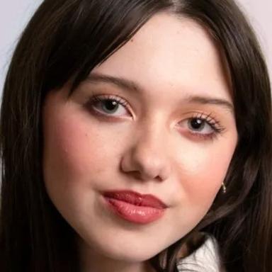 Violet McGraw
