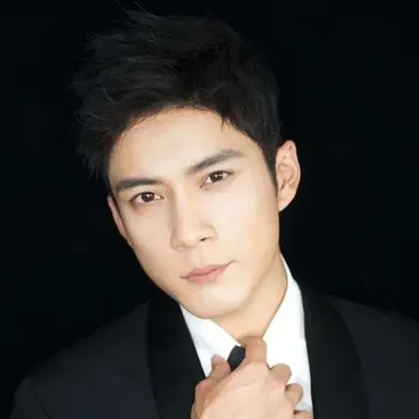 Elvis Han
