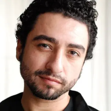 Eros Mendoza