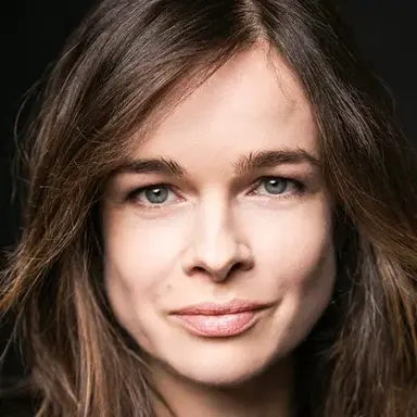 Katie Carr