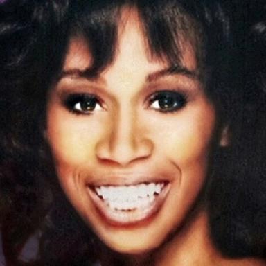 Altovise Davis
