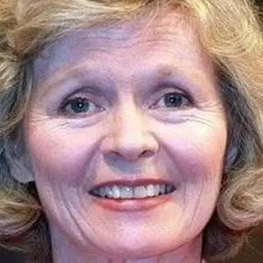 Angela Thorne
