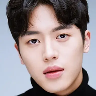 Lee Joo-Ahn