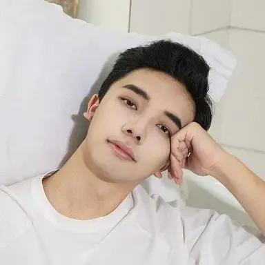 Zhuoting Li