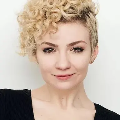 Paloma Garcia-Lee