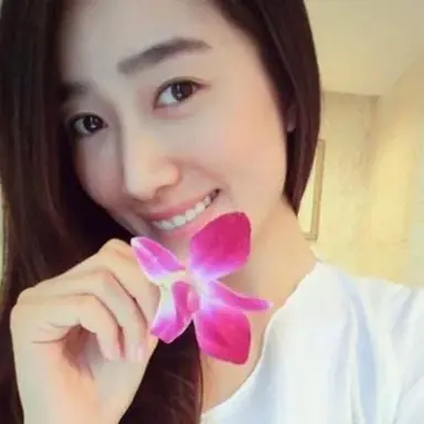 赵卓娜