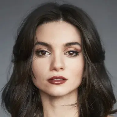 Lauren LaVera
