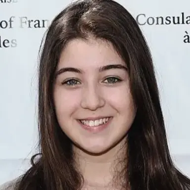 Doğa Zeynep Doğuşlu