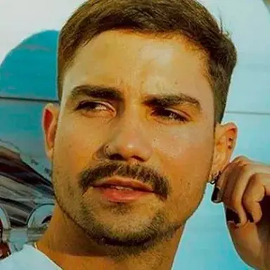 Andrés Salvatierra