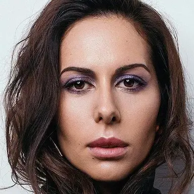 Sabina Akhmedova