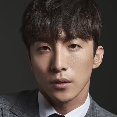 Dong Hyun-bae