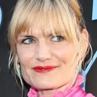 Liv Corfixen