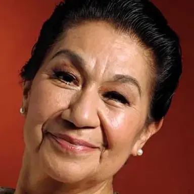Angelina Peláez
