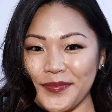Jee Young Han