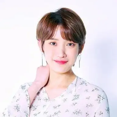 Hong Seo-young