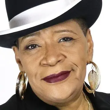 Marsha Warfield