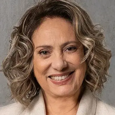 Eliane Giardini