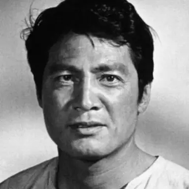 Eiji Okada
