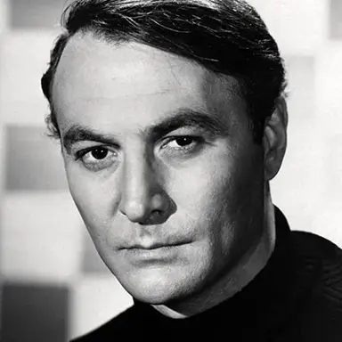 Robert Loggia