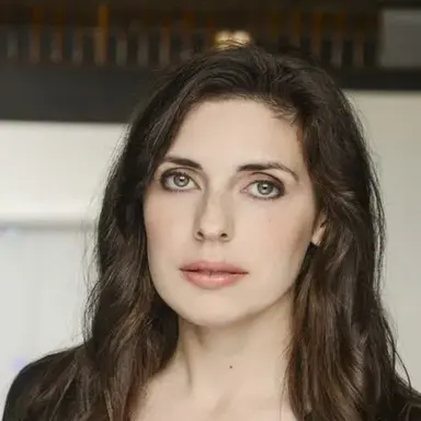 Hannah Drew
