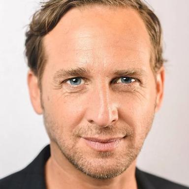Josh Lucas