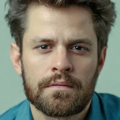Alejandro Claveaux