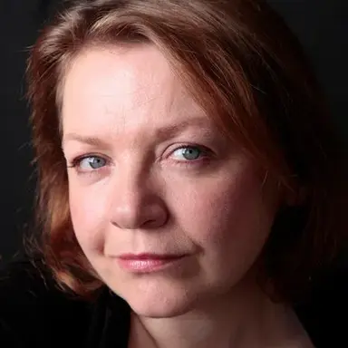 Pauline Lynch