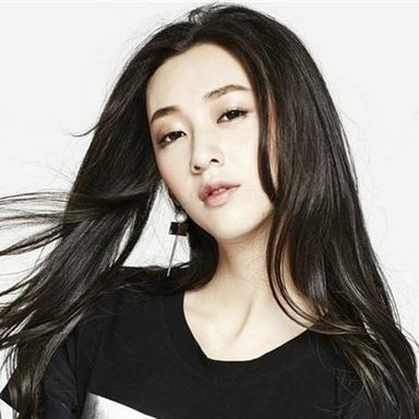 Zoe Zhou