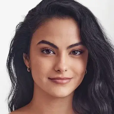 Camila Mendes