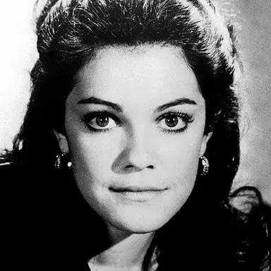 Julie Cobb