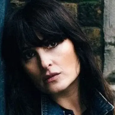 Lucie Barat