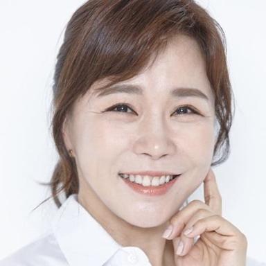 Dong Hyo-hee