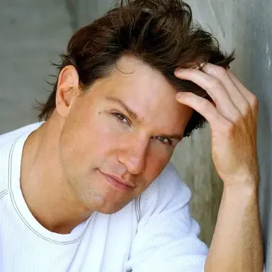 Dylan Vox