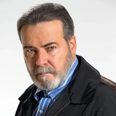 César Évora