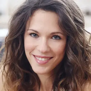 Lorie Pester