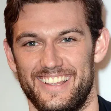 Alex Pettyfer