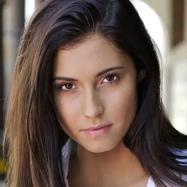Lindsay Schoneweis