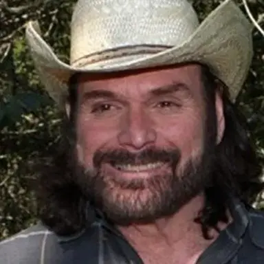 Carlos Cámara Jr.