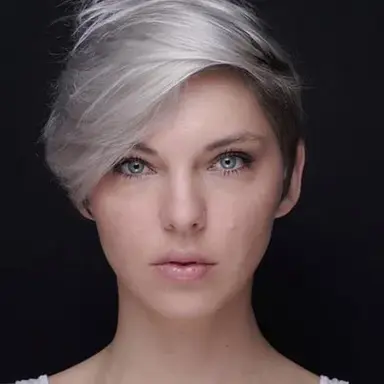 Kimberly Leemans