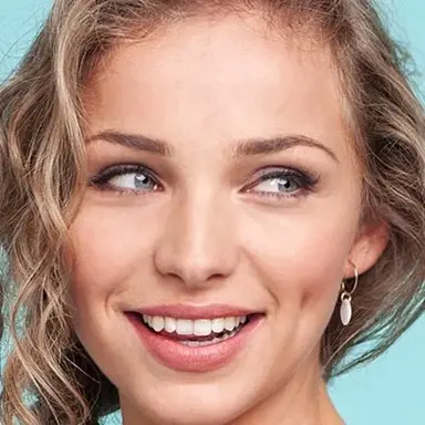 Evelin Dobos