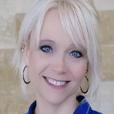 Gwen Ruhoff