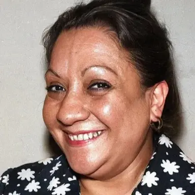 Adile Naşit
