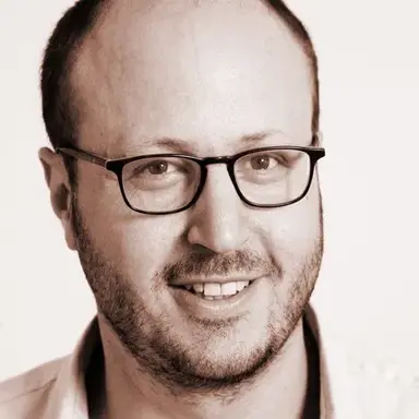 Roger Bennett